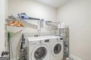 39 E Hill St, Newnan, GA 30263 - Photo 23