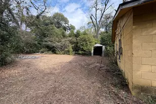 527 Jefferies Ave, Albany, GA 31701 - Photo 13