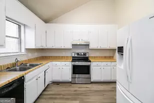 6717 Knollwood Cir, Douglasville, GA 30135 - Photo 7