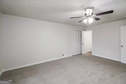 6717 Knollwood Circle, Douglasville, GA 30135 - Photo 9