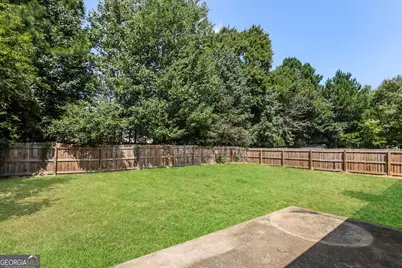125 Waters Edge Drive, Locust Grove, GA 30248 - Photo 15