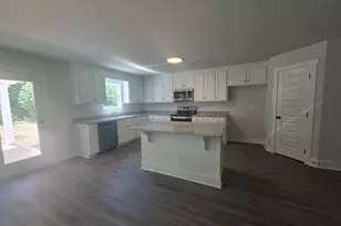 237 Windrow Trl, Statham, GA 30666 - Photo 3