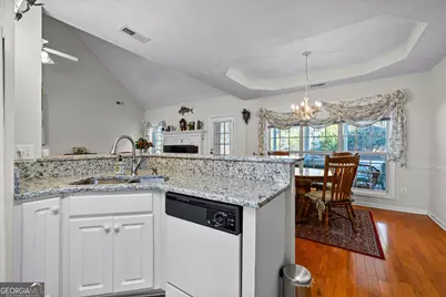 305 Surrey Park Drive, Fayetteville, GA 30215 - Photo 13