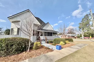 49 N Gill St, Hazlehurst, GA 31539 - Photo 5