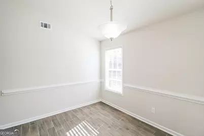 10381 Commons Crossing, Jonesboro, GA 30238 - Photo 5