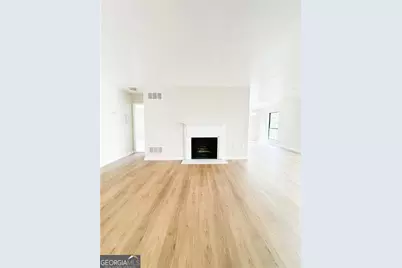 4113 Pine Heights Drive NE, Atlanta, GA 30324 - Photo 3