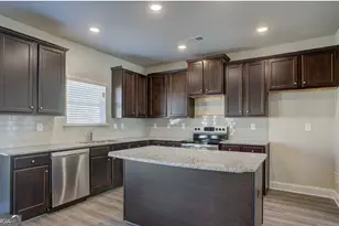 151 Cherokee Rose Dr, Jackson, GA 30233 - Photo 7