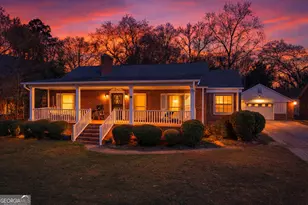 44 Chestnut St, Elberton, GA 30635 - Photo 1