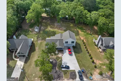 227 Martin Luther King Jr Drive, Winder, GA 30680 - Photo 5