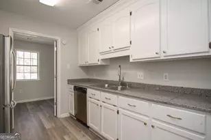 736 Gateway Dr, Bonaire, GA 31005 - Photo 21