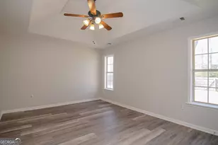 736 Gateway Dr, Bonaire, GA 31005 - Photo 5