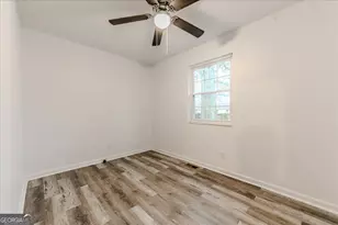 111 Collins St, Byron, GA 31008 - Photo 7