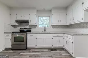 111 Collins St, Byron, GA 31008 - Photo 3