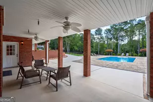 2391 Rabbit Farm Cir, Loganville, GA 30052 - Photo 69