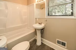 2745 Westford Ct, Atlanta, GA 30349 - Photo 11