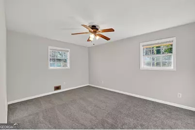 4844 Zinzendorf Drive, Lithonia, GA 30038 - Photo 13