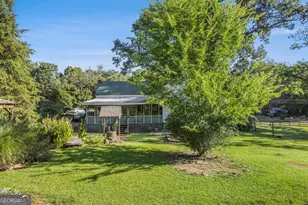 145 E Camp St, Moreland, GA 30259 - Photo 31