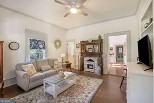 145 E Camp St, Moreland, GA 30259 - Photo 9