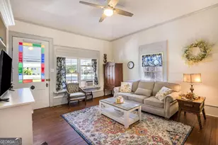 145 E Camp St, Moreland, GA 30259 - Photo 7