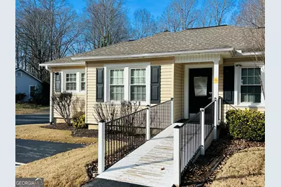 437 E Louise Street, Clarkesville, GA 30523 - Photo 9