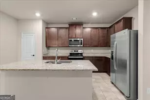 192 Al Jennah Blvd, Locust Grove, GA 30248 - Photo 9