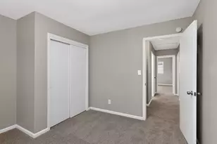 408 Rockbridge Ct, Stone Mountain, GA 30088 - Photo 17