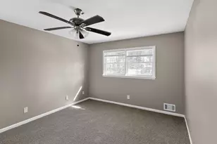 408 Rockbridge Ct, Stone Mountain, GA 30088 - Photo 11