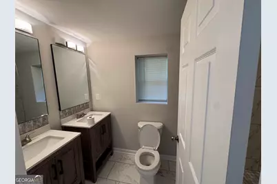 244 Railroad Avenue, Lula, GA 30554 - Photo 9