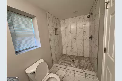 244 Railroad Avenue, Lula, GA 30554 - Photo 7