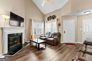 602 W Manor, Peachtree City, GA 30269 - Photo 5