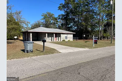 621 Pinewood Street, Folkston, GA 31537 - Photo 3