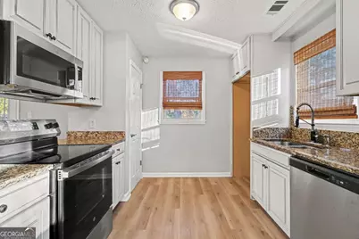 2057 Bixler Circle, Decatur, GA 30032 - Photo 11