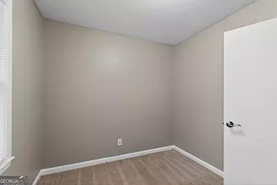 8195 Saxon Court, Jonesboro, GA 30238 - Photo 7