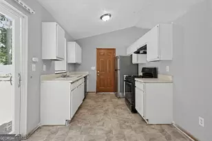 10248 Briarbay Loop, Jonesboro, GA 30238 - Photo 13
