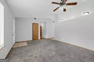 10248 Briarbay Loop, Jonesboro, GA 30238 - Photo 9