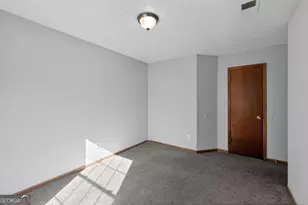 10248 Briarbay Loop, Jonesboro, GA 30238 - Photo 11