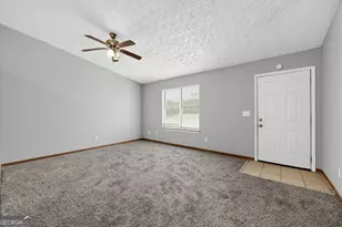 10248 Briarbay Loop, Jonesboro, GA 30238 - Photo 17
