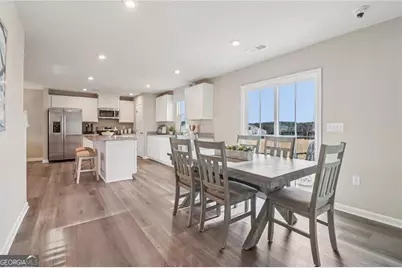 6643 Red Oak Way, Stone Mountain, GA 30087 - Photo 9