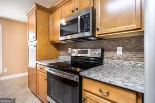 114 Chasen Ct, Byron, GA 31008 - Photo 13