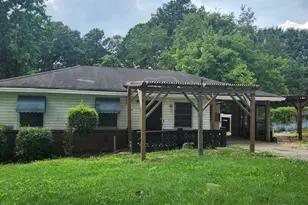 1636 NW Bridgeport Dr, Atlanta, GA 30318 - Photo 1