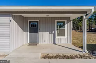 5856 and 5860 Ridge Rd, Blackshear, GA 31516 - Photo 9