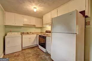 5838 Hwy 42, Ellenwood, GA 30294 - Photo 9