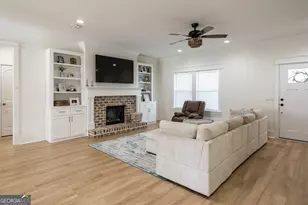 3090 Pineland Dr, Waycross, GA 31503 - Photo 11