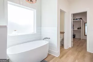 3090 Pineland Dr, Waycross, GA 31503 - Photo 35