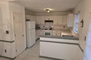 5450 Hedgeflower Ct, Stone Mountain, GA 30088 - Photo 5