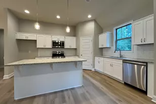 157 Country World Dr, Macon, GA 31211 - Photo 11