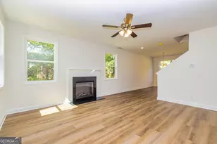 1669 W Poplar St, Griffin, GA 30224 - Photo 9