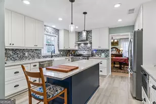 219 Five Pounds Rd, Saint Simons, GA 31522 - Photo 5