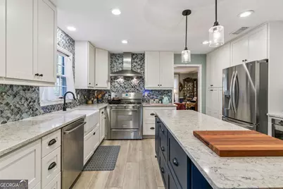 219 Five Pounds Road, Saint Simons, GA 31522 - Photo 3