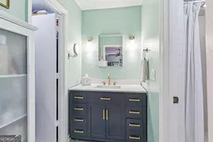 219 Five Pounds Rd, Saint Simons, GA 31522 - Photo 15